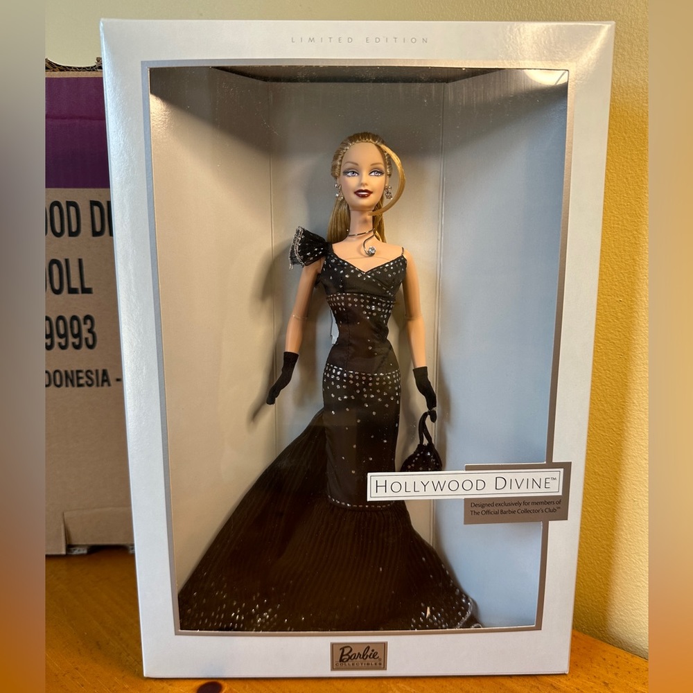 2003 Fan Club Collection Barbie Hollywood Divine-Blonde NRFB